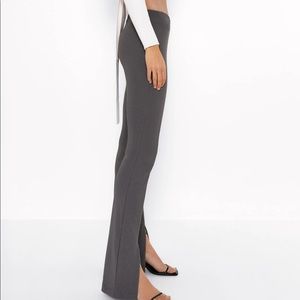 Zara Ribbed Flared Leggings
